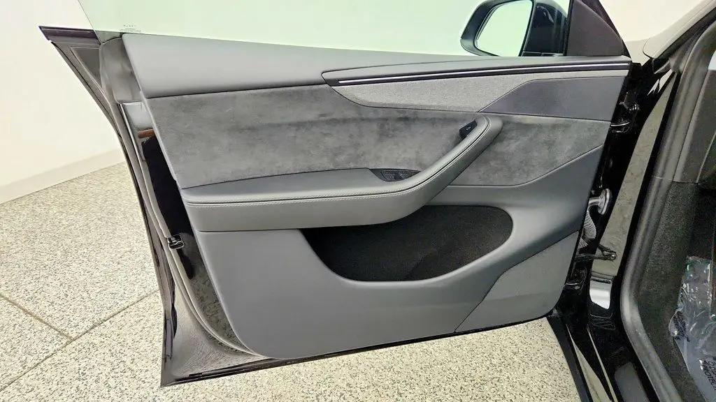 2026 Tesla Model Y - $39,495