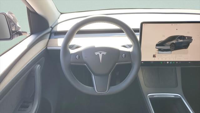 2025 Tesla Model Y Long Range