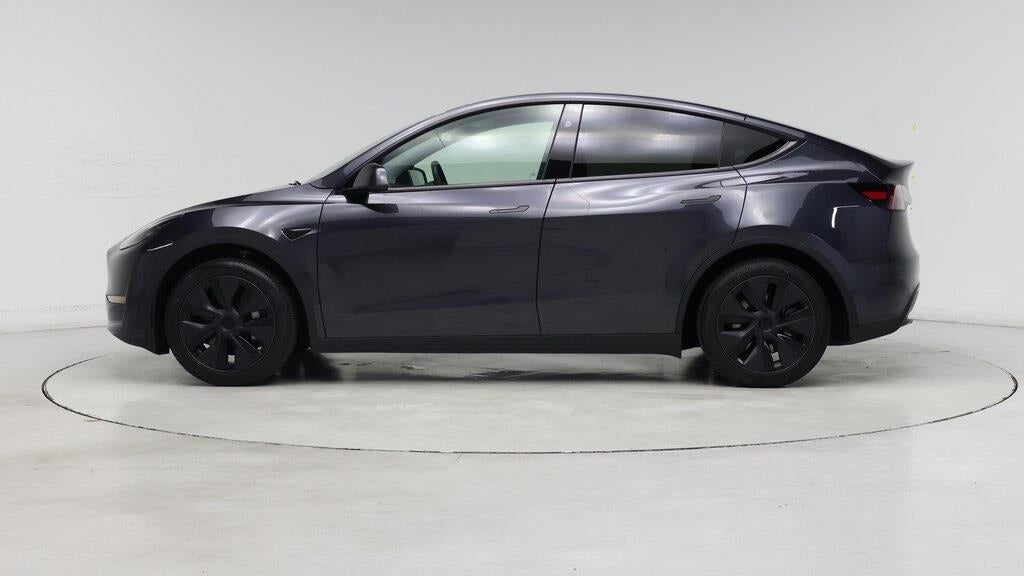 2025 Tesla Model Y Long Range