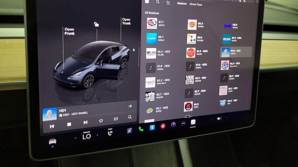 2025 Tesla Model Y Long Range