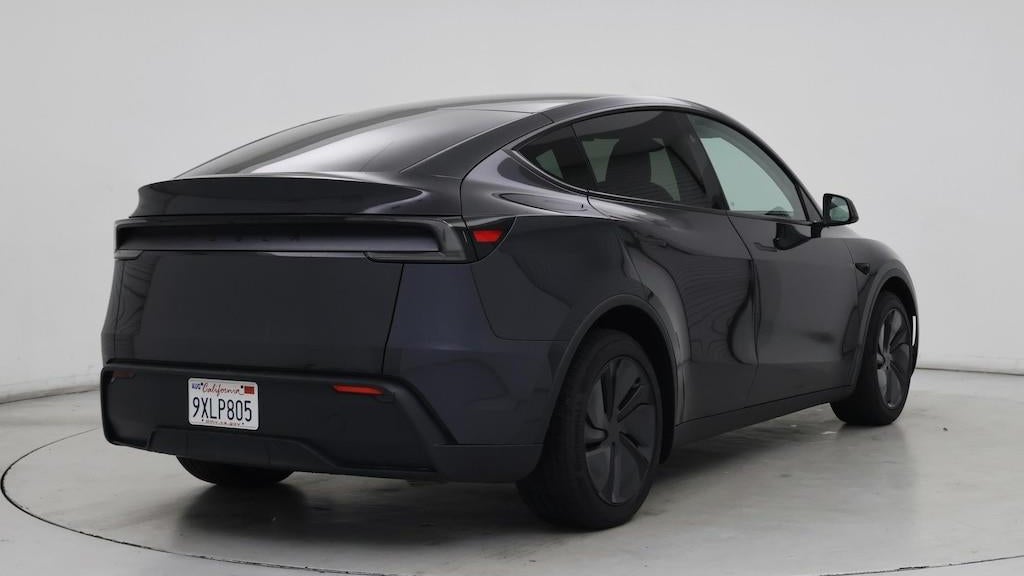 2026 Tesla Model Y Premium