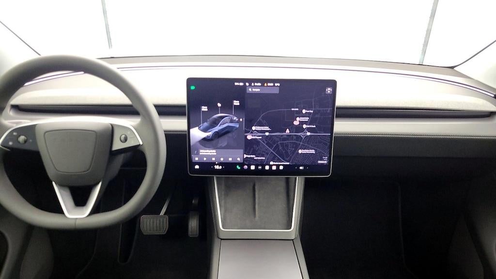 2026 Tesla Model Y Premium