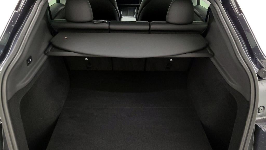 2026 Tesla Model Y Premium