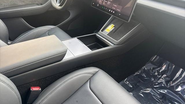 2026 Tesla Model Y Long Range
