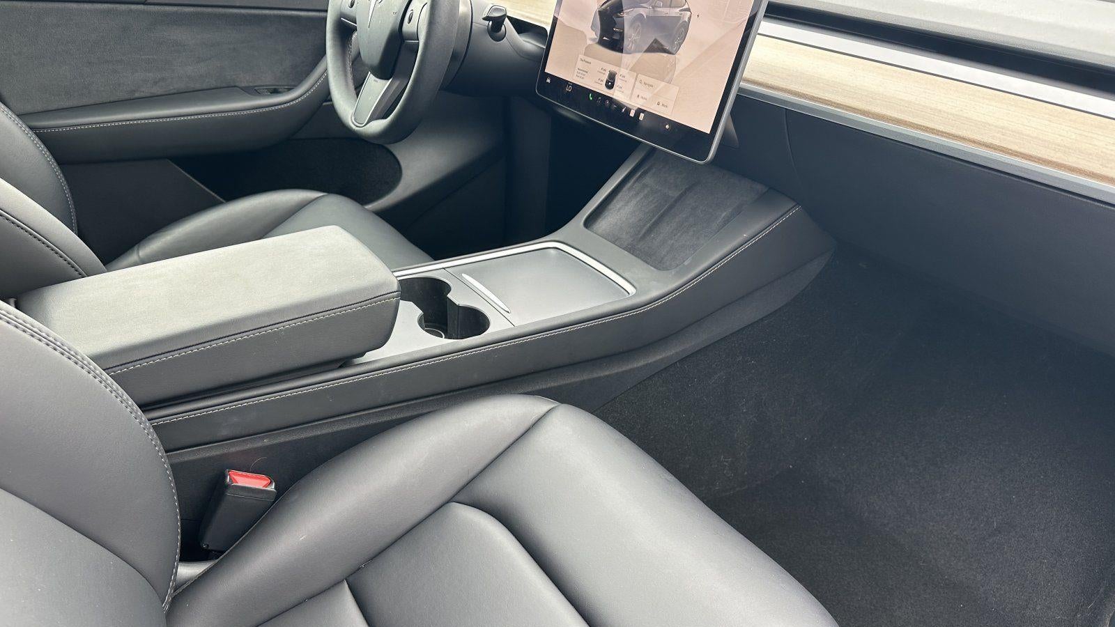 2024 Tesla Model Y Long Range