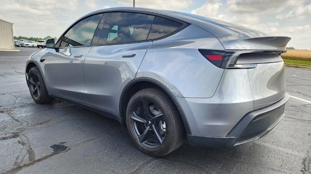 2026 Tesla Model Y Long Range