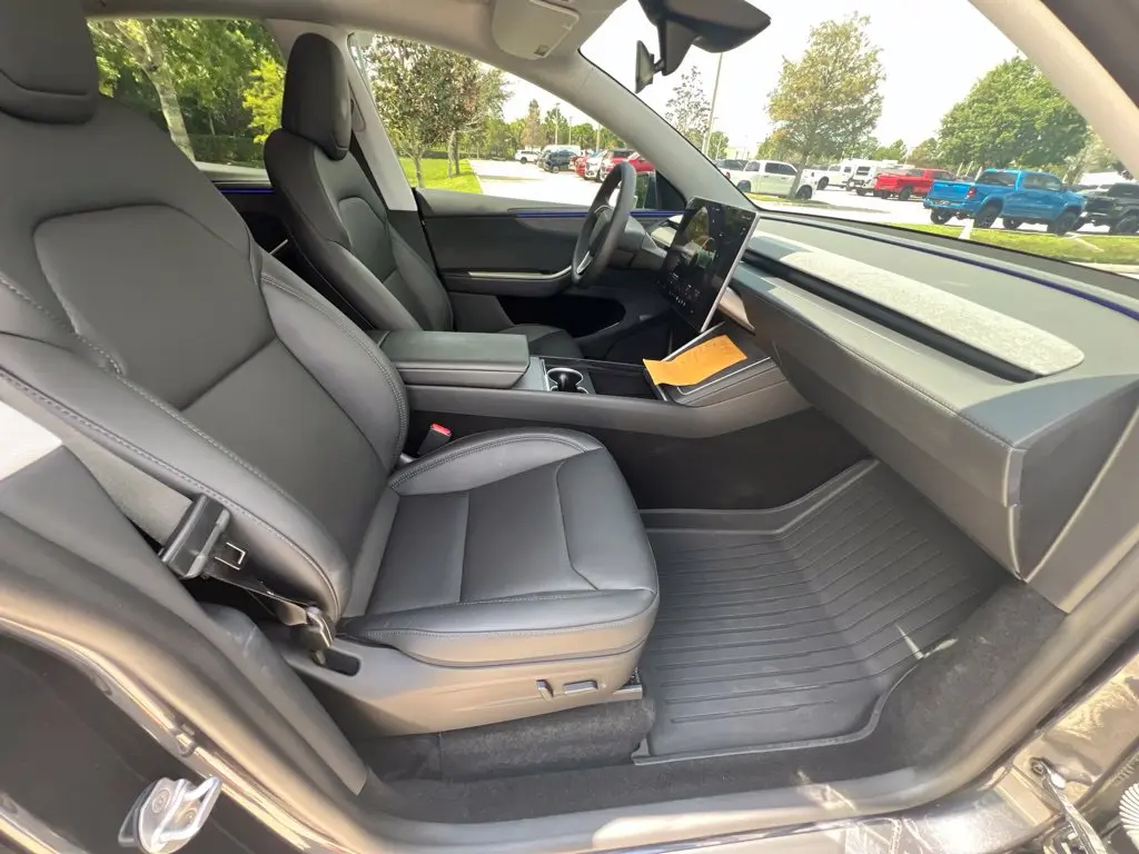 2026 Tesla Model Y - $48,419