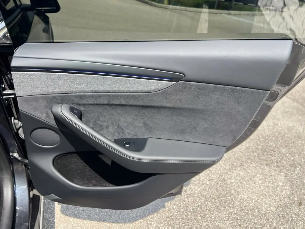 2026 Tesla Model Y - $48,419