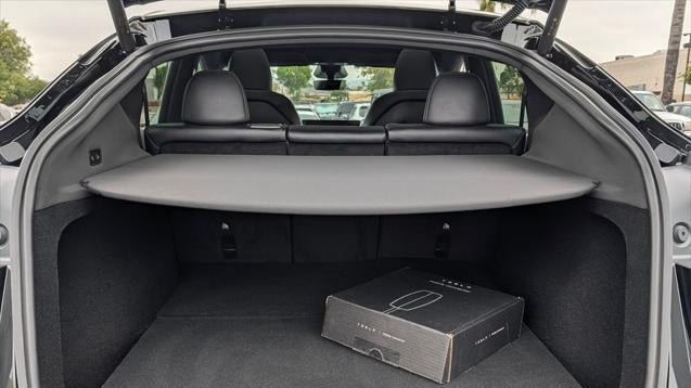 2026 Tesla Model Y Premium