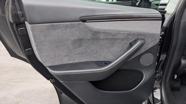2026 Tesla Model Y Premium