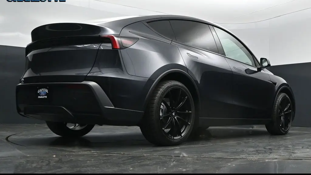 2026 Tesla Model Y Long Range