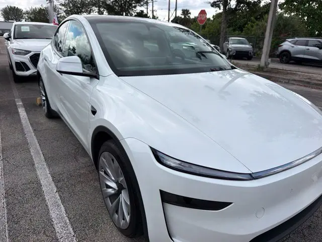 2026 Tesla Model Y