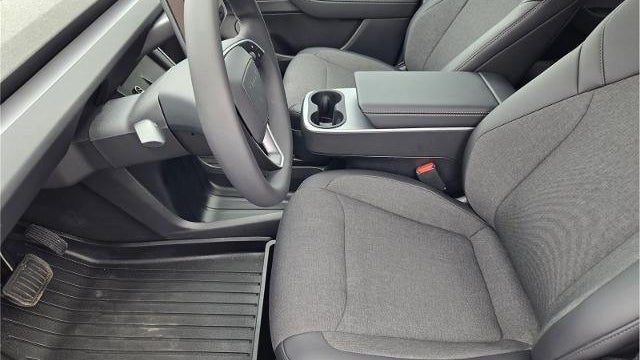 2026 Tesla Model Y Long Range