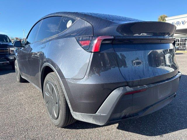 2026 Tesla Model Y - $42,392