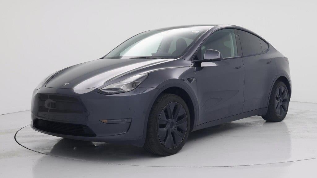 2025 Tesla Model Y Long Range