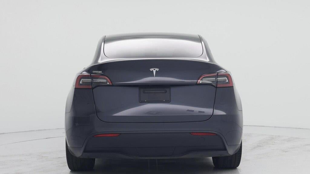 2025 Tesla Model Y Long Range