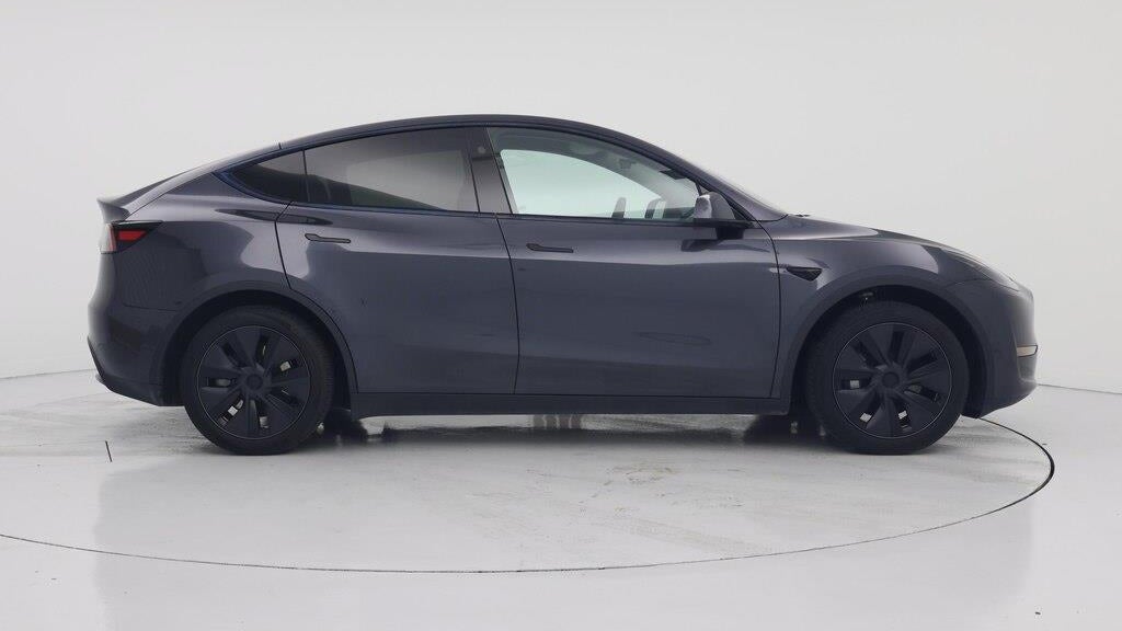 2025 Tesla Model Y Long Range