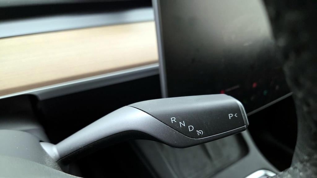 2025 Tesla Model Y Long Range