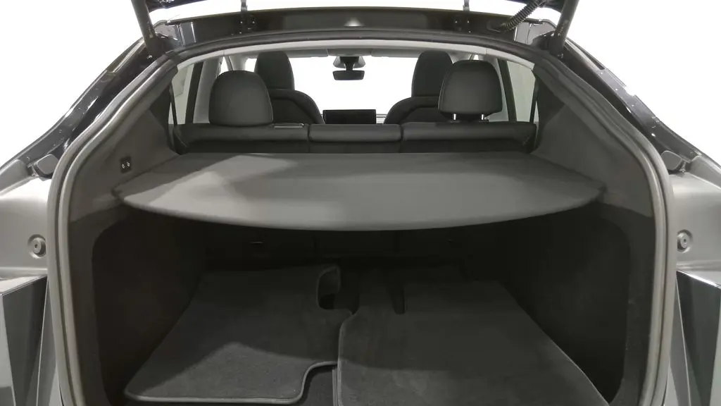 2026 Tesla Model Y Long Range