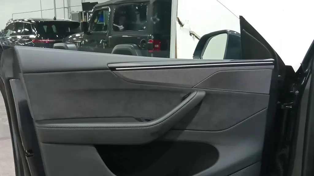 2026 Tesla Model Y Long Range