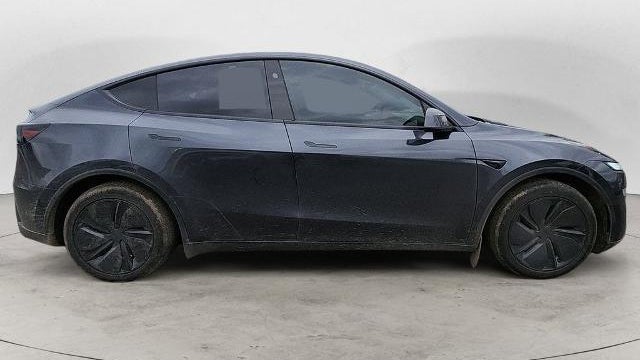 2026 Tesla Model Y Long Range