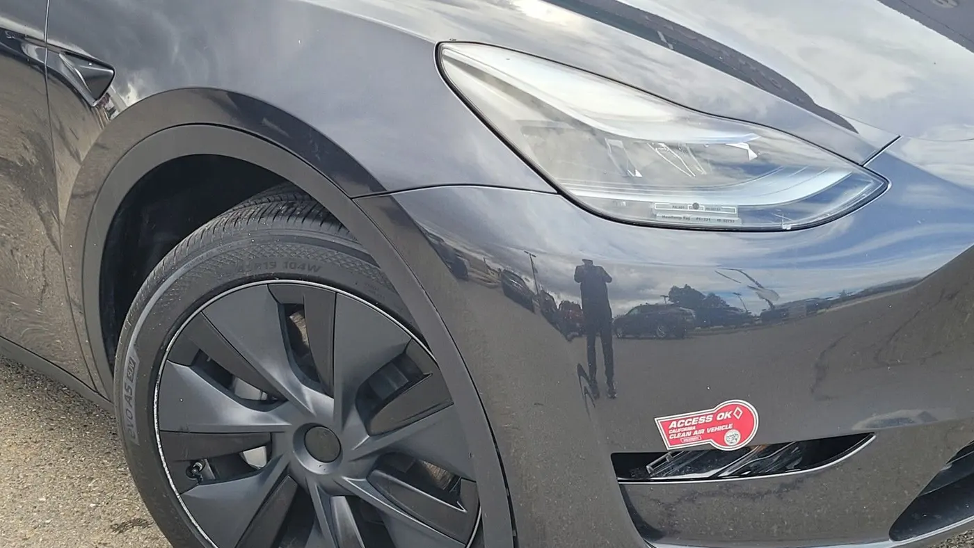 2024 Tesla Model Y Long Range