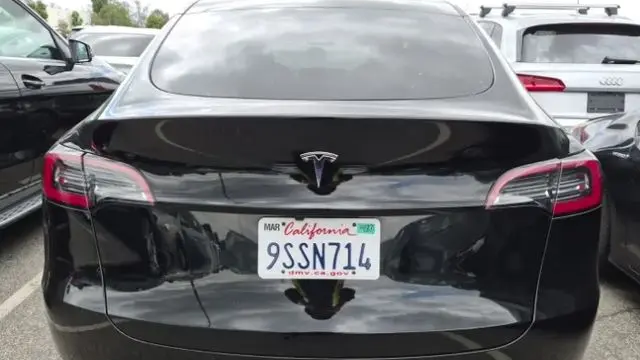 2025 Tesla Model Y Long Range