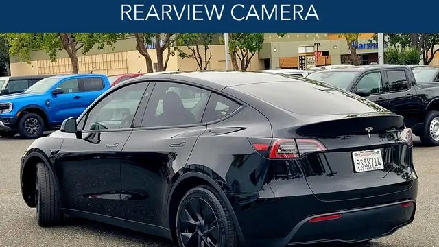 2025 Tesla Model Y Long Range