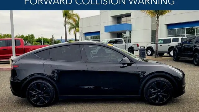 2025 Tesla Model Y Long Range