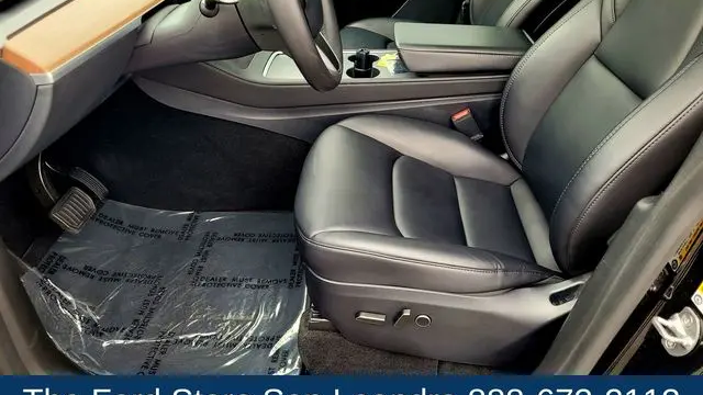 2025 Tesla Model Y Long Range