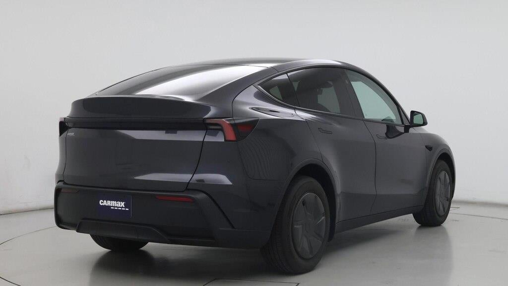 2026 Tesla Model Y Long Range
