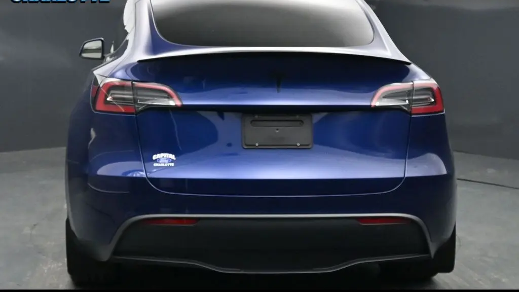 2024 Tesla Model Y Long Range