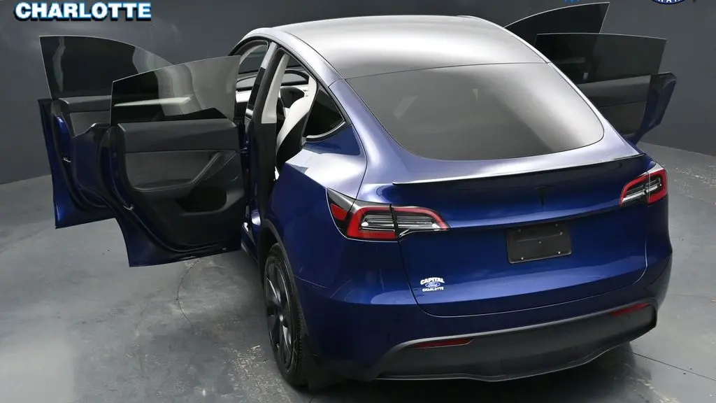 2024 Tesla Model Y Long Range