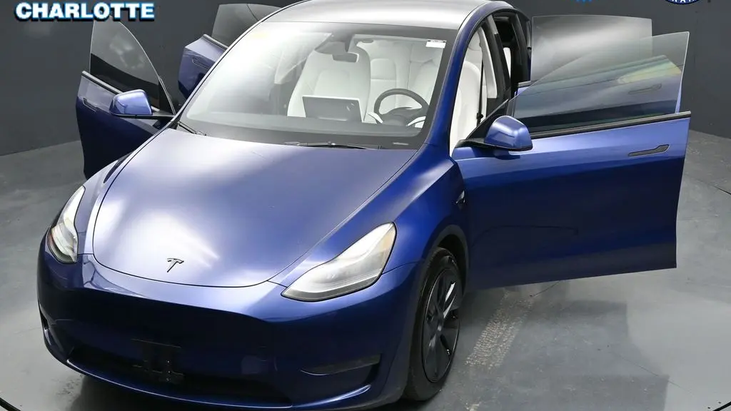 2024 Tesla Model Y Long Range