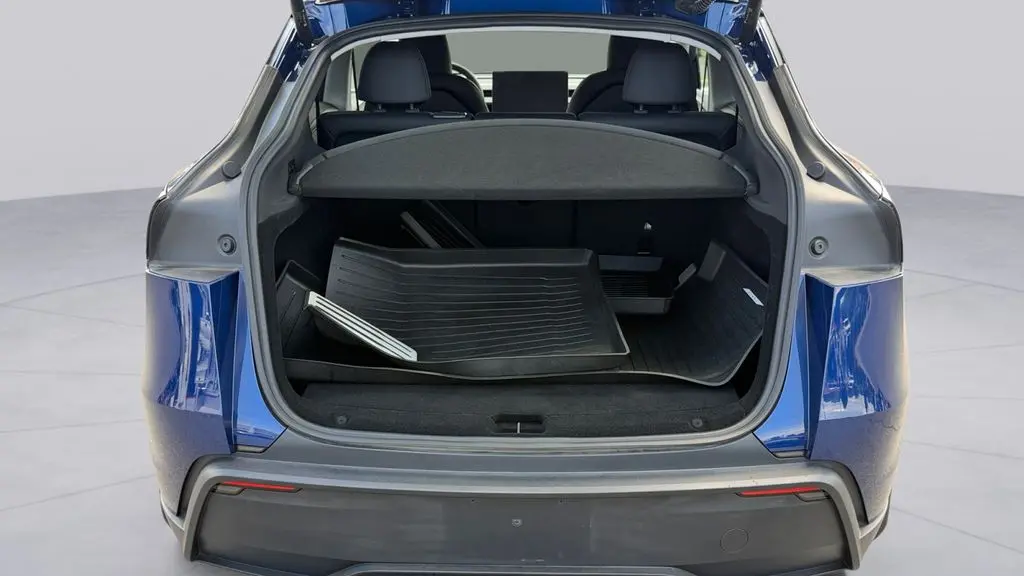 2026 Tesla Model Y Long Range