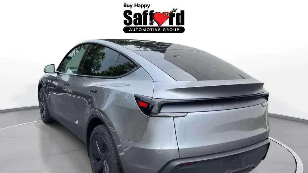 2026 Tesla Model Y Premium