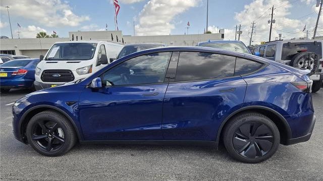 2026 Tesla Model Y Long Range