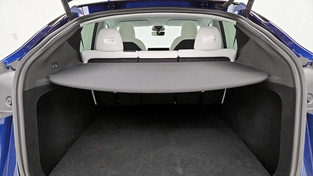 2026 Tesla Model Y Premium