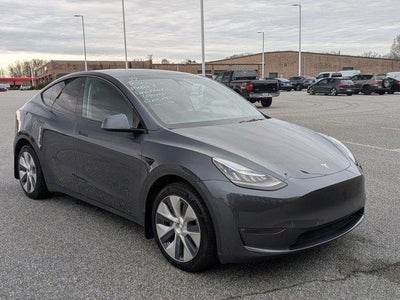 Photo of a 2022 Tesla Model Y AWD Long Range 4DR Crossover for sale