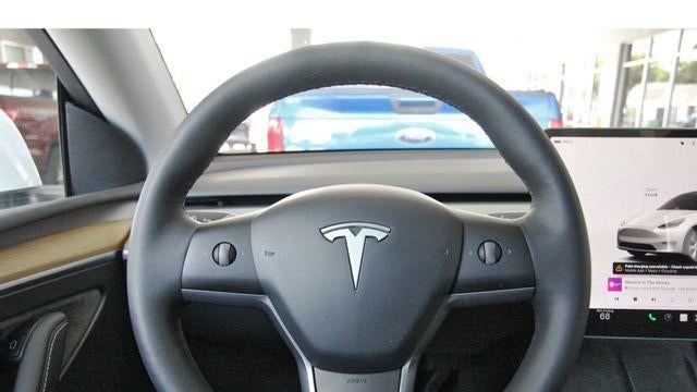 2023 Tesla Model Y Base