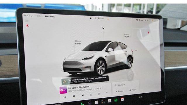 2023 Tesla Model Y Base