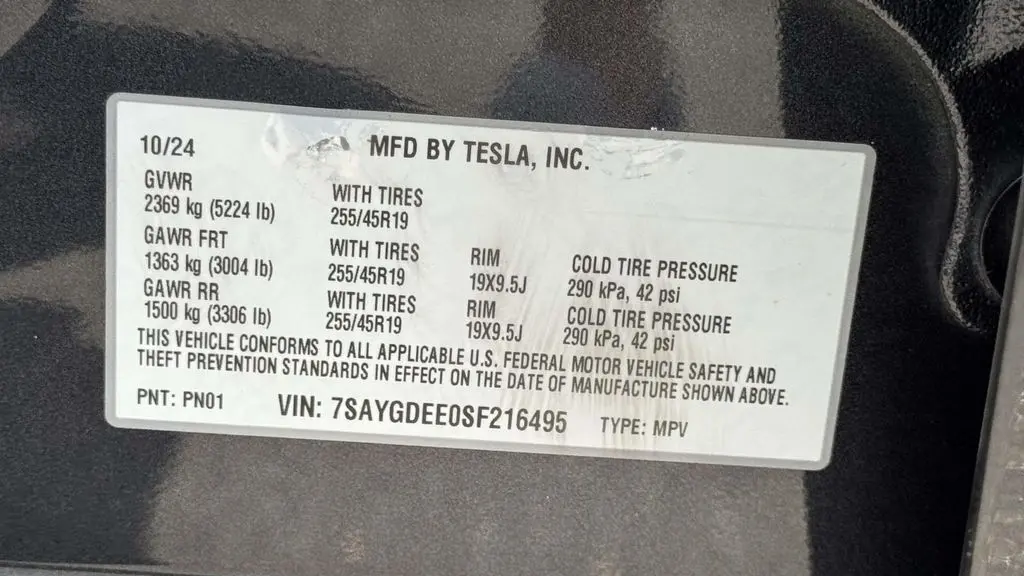 2025 Tesla Model Y Long Range