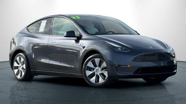 2023 Tesla Model Y Base