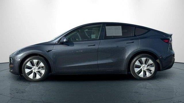 2023 Tesla Model Y Base
