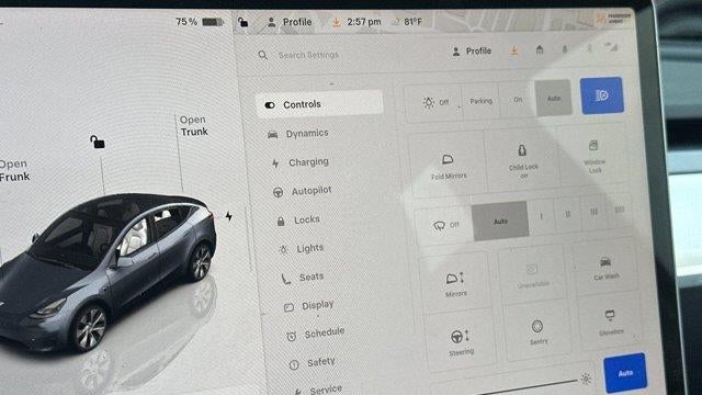 2023 Tesla Model Y Base