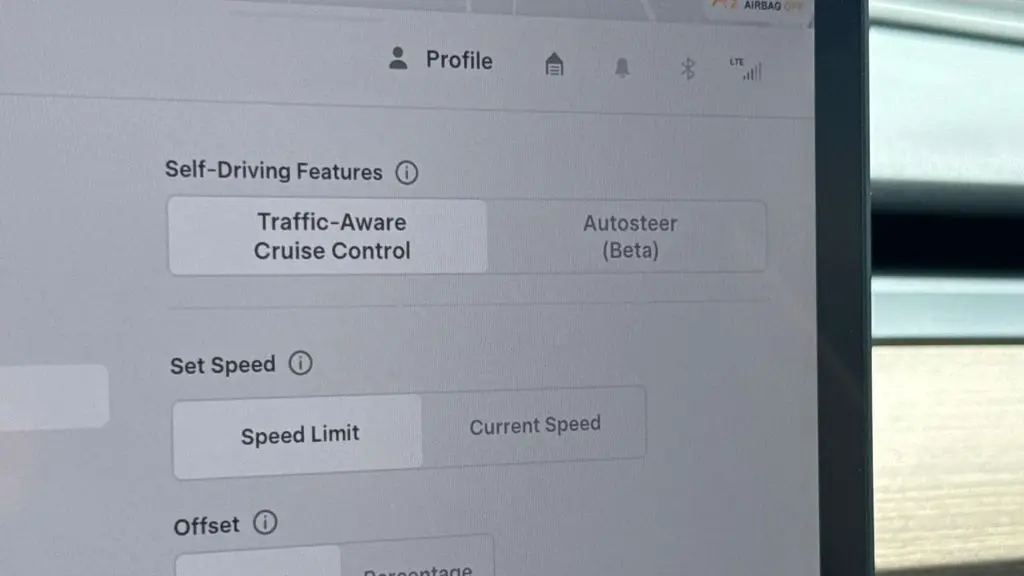 2023 Tesla Model Y Base