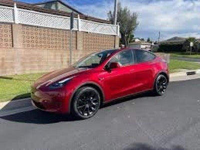 2024 Tesla Model Y AWD Long Range 4DR Crossover