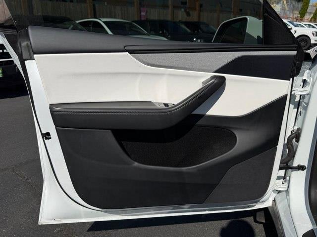2026 Tesla Model Y - $48,999