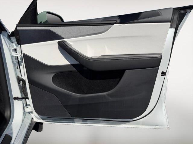 2026 Tesla Model Y - $48,999