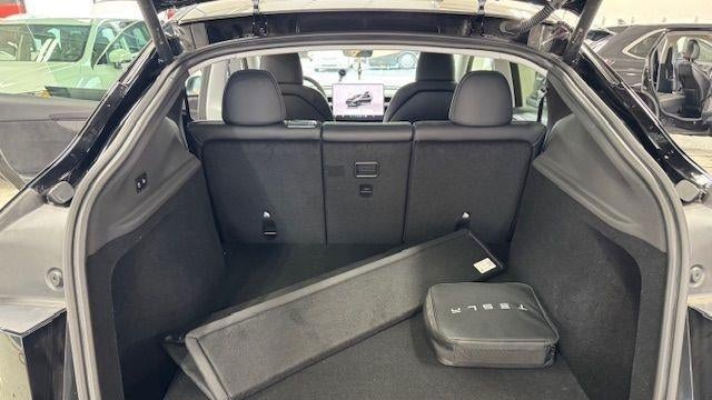 2026 Tesla Model Y Premium